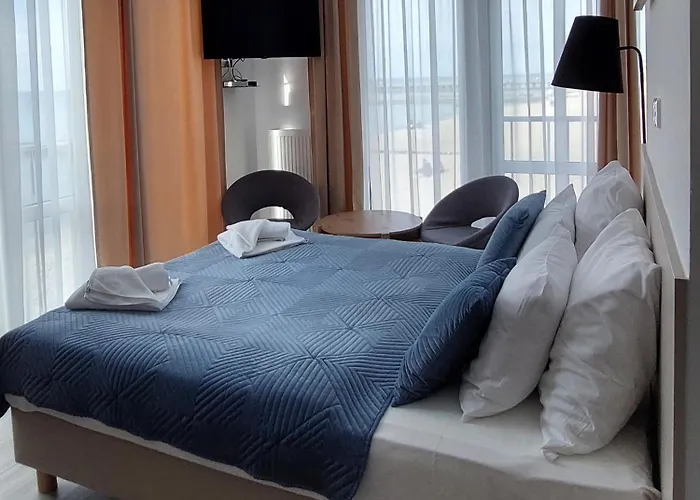 Na Plazy Ustronie Morskie